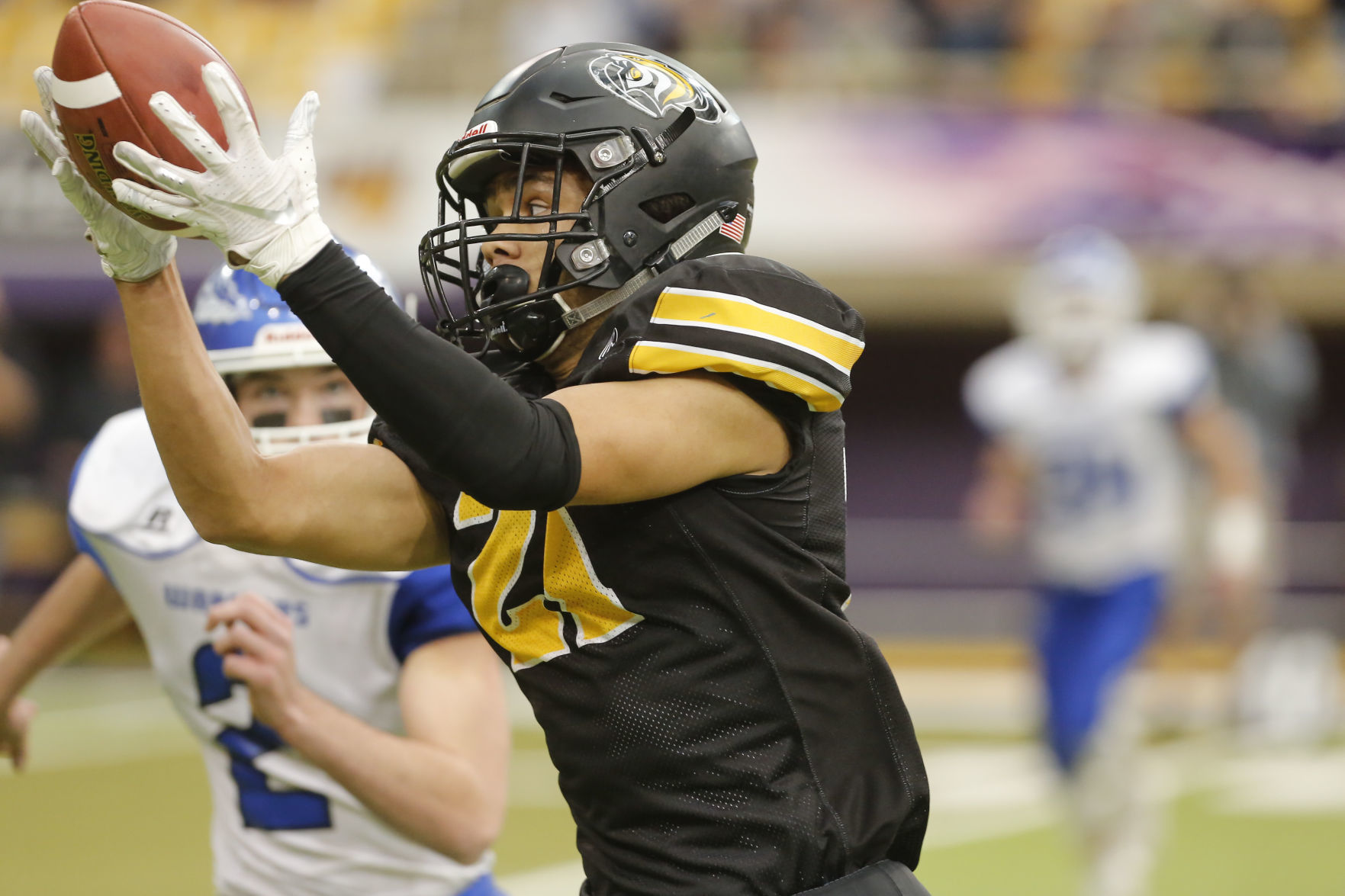 State FBall Rockford vs. New London 13